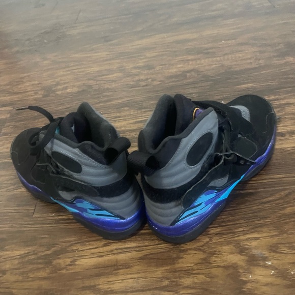 Jordan shoes Sz 7y - Picture 3 of 3